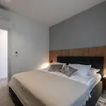 Luxury Mazza -leonarda Apartment