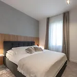 Luxury Mazza -leonarda