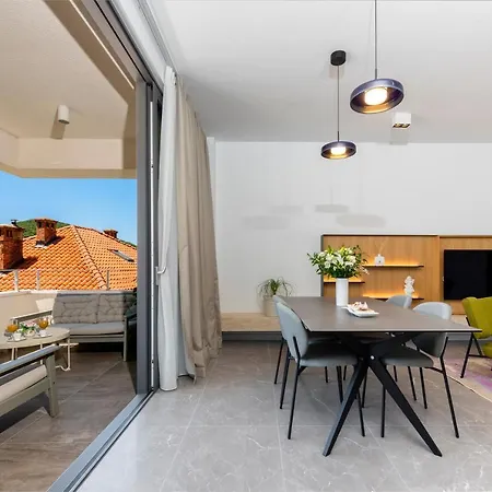 Luxury Mazza -leonarda Apartament