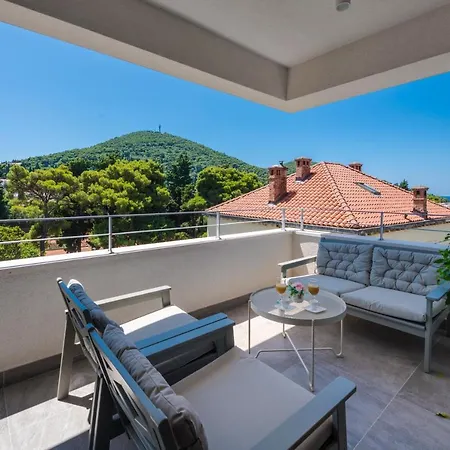 Luxury Mazza -leonarda